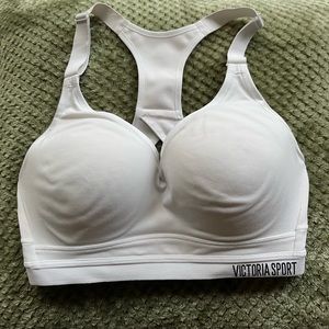 Victoria Secret Sport Bra 32DD